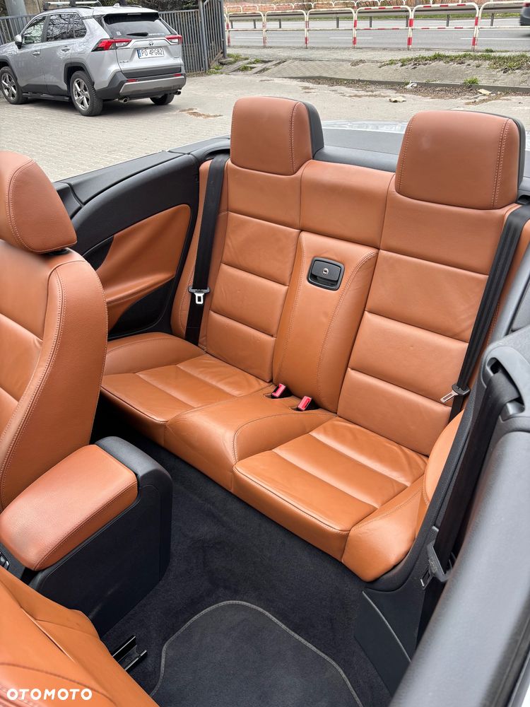 Volkswagen Eos - 20