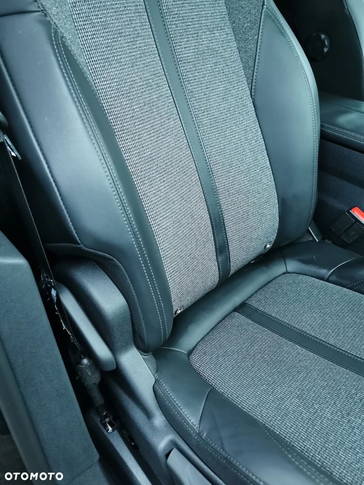 Peugeot 3008 BlueHDi 120 Stop & Start Allure - 10