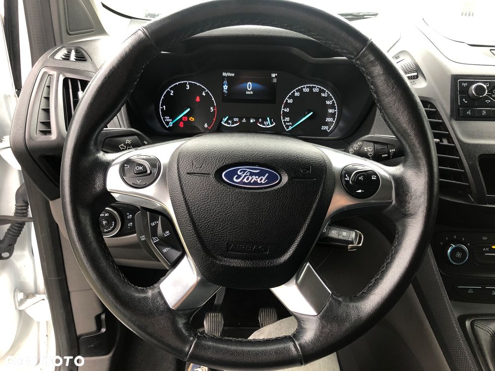 Ford Transit Connect - 4