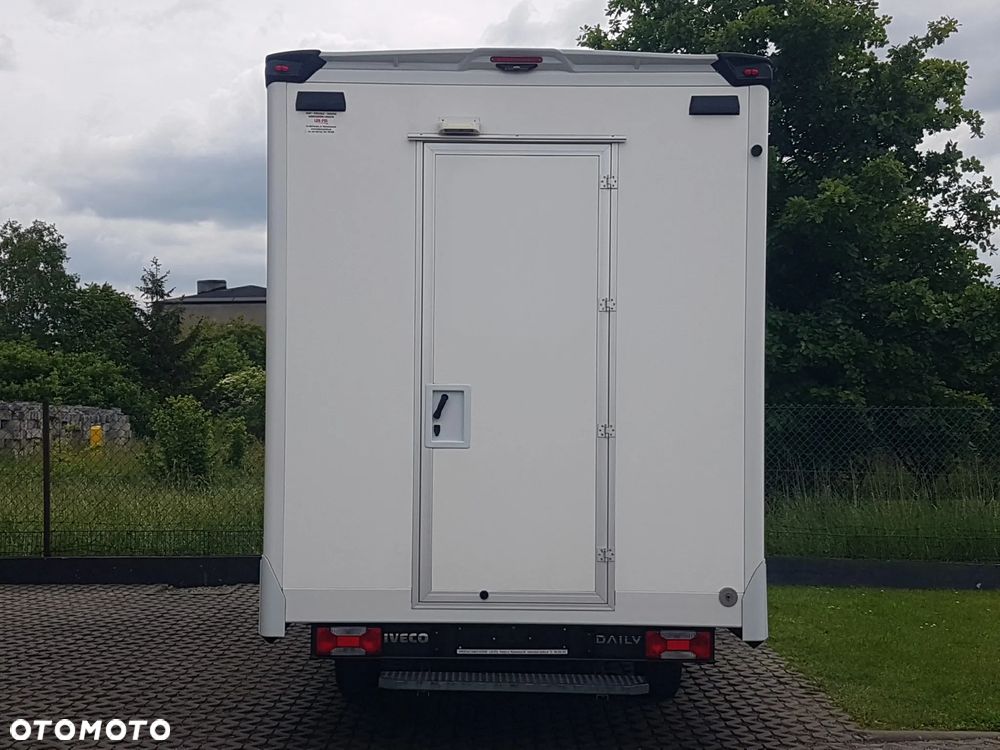 Iveco DAILY KONTENER NISKOPODŁOGOWY 4,43x2,23x2,42 SKLEP FOODTRUCK BAR KLIMA KONIOWÓZ KAMPER - 16
