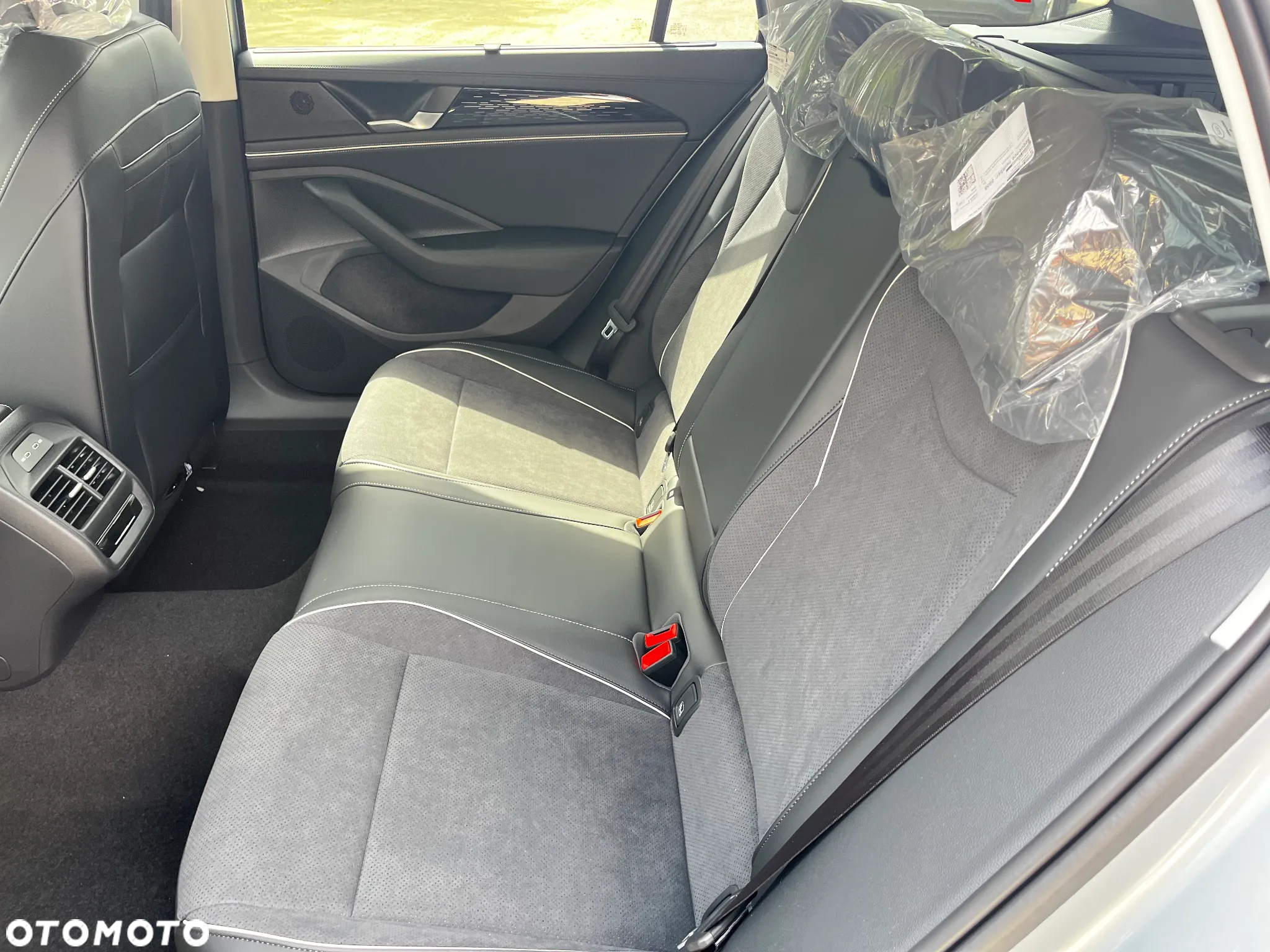 Volkswagen Passat 1.4 TSI Plug-In Hybrid GTE DSG - 8