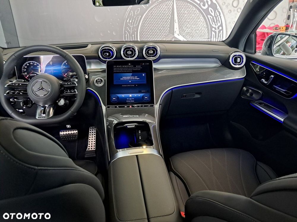 Mercedes-Benz GLC - 37