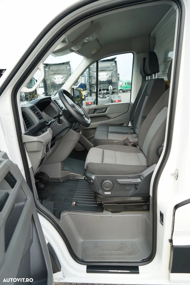 Volkswagen CRAFTER / CONTAINER / DHOLLANDIA LIFT / 2019 / TWIN / 3 LOCURI / - 23