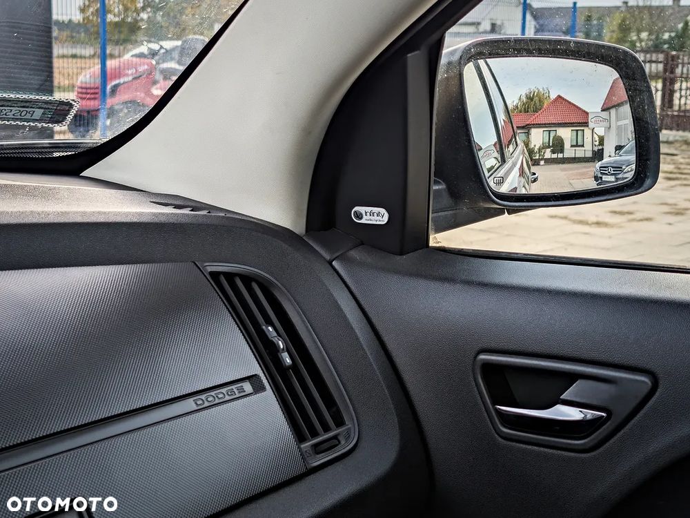 Dodge Journey 2.0 CRD SXT - 32