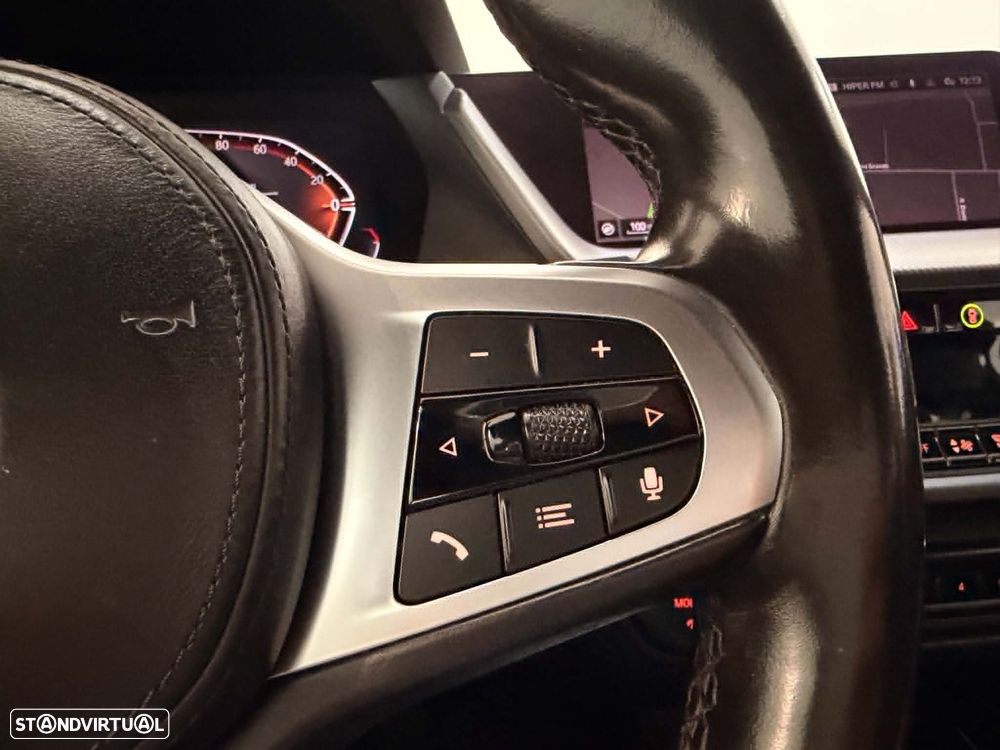BMW 216 Gran Coupé d Pack Desportivo M - 21