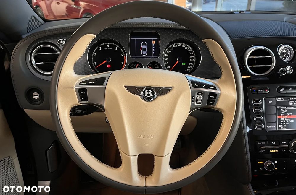 Bentley Continental GT - 11