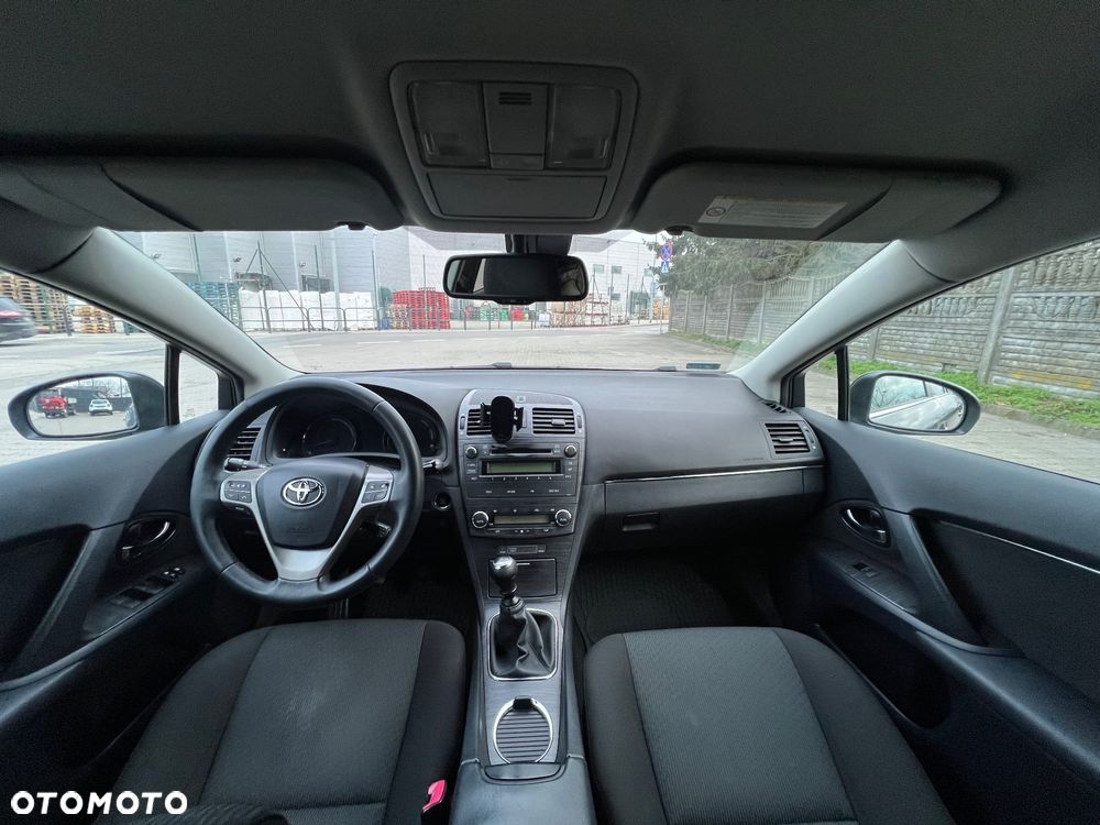 Toyota Avensis 2.0 D-4D 2010 - 10