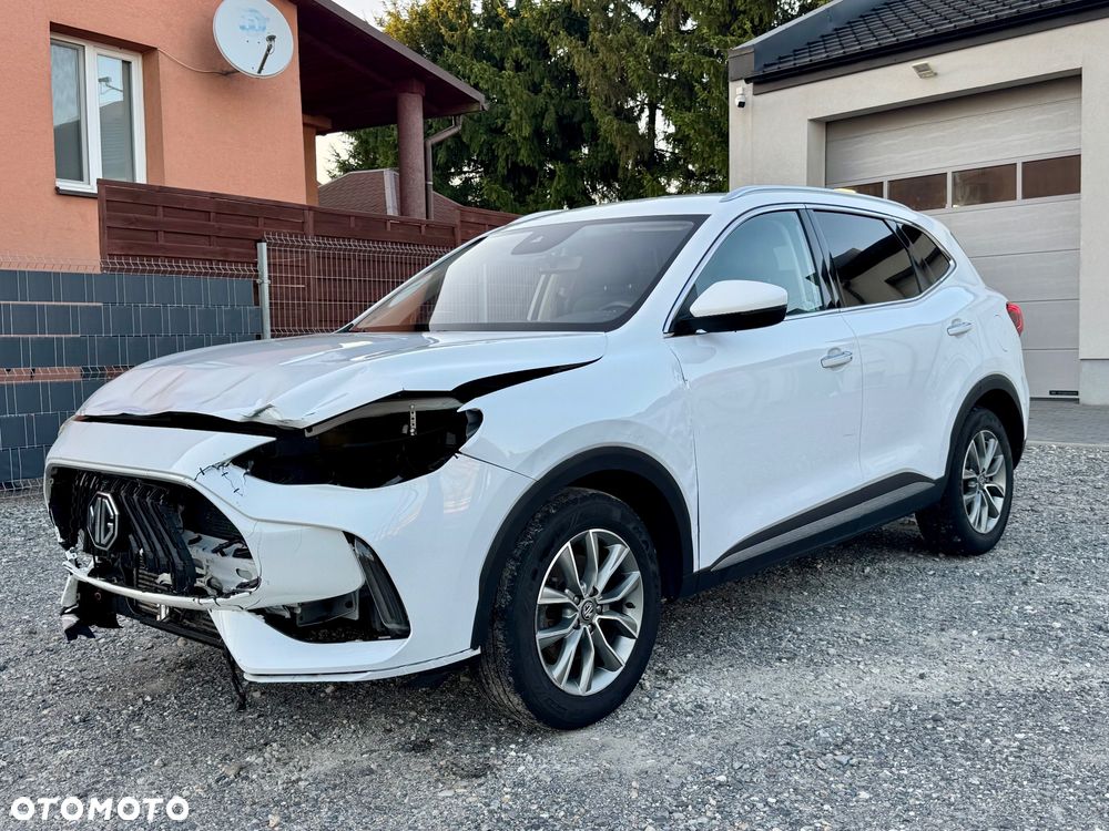 MG HS 1.5 T-GDI Exclusive DCT - 10