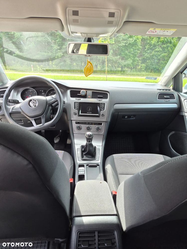 Volkswagen Golf 1.6 TDI BMT Comfortline - 9