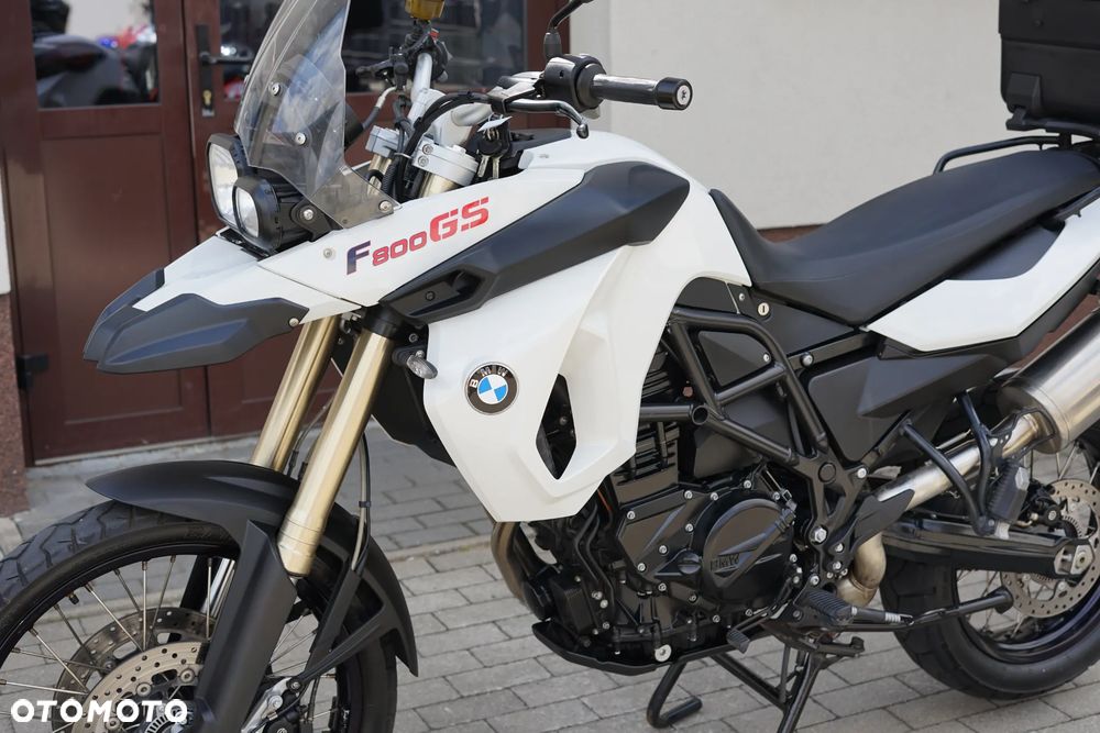 BMW F - 30
