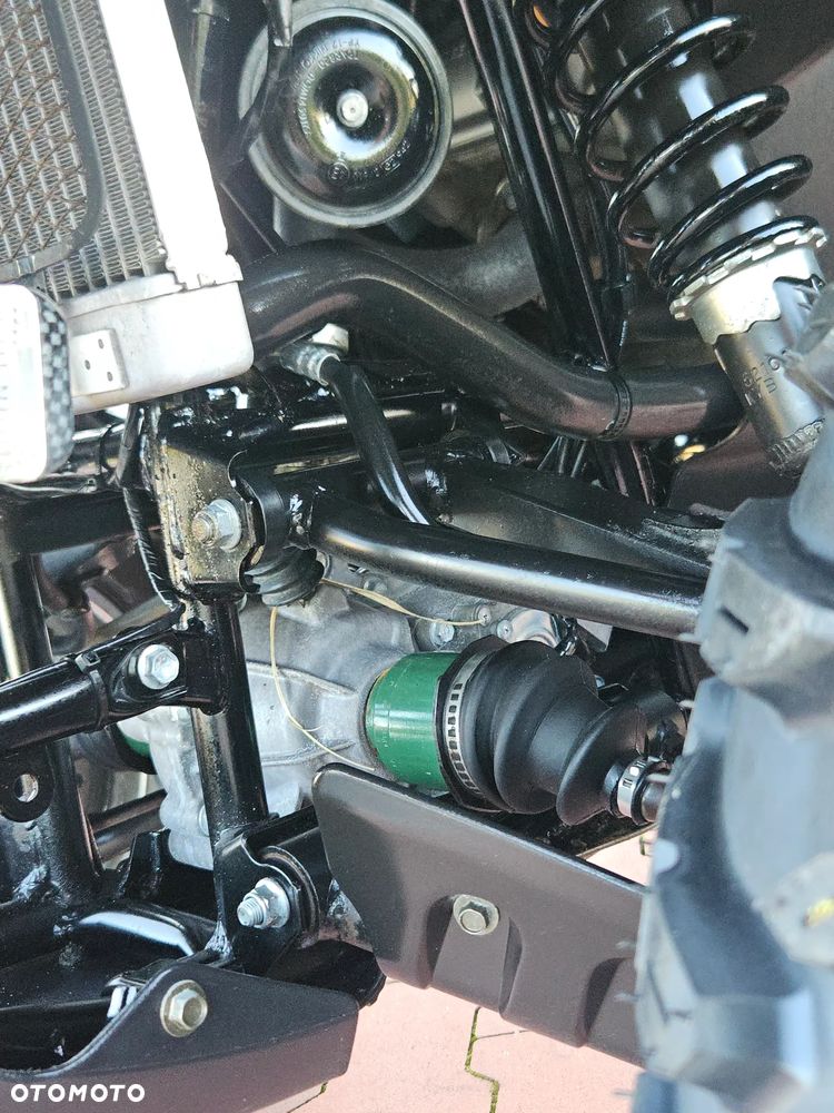 Suzuki Kingquad - 27