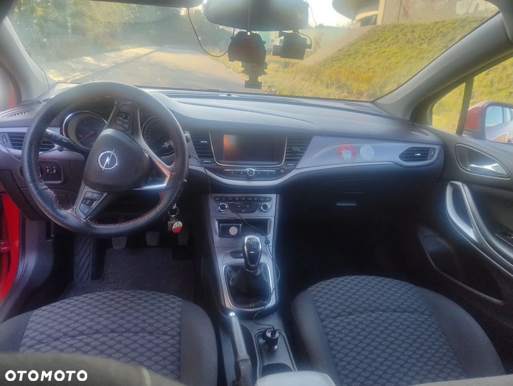 Opel Astra 1.6 CDTI Energy - 22