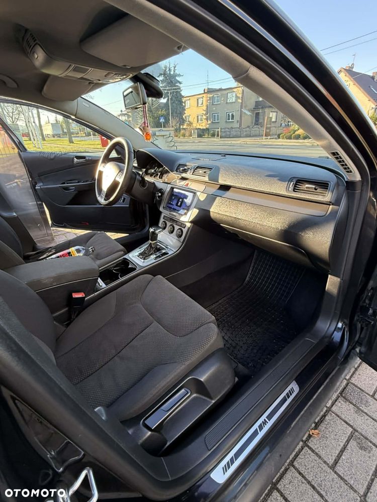 Volkswagen Passat - 7