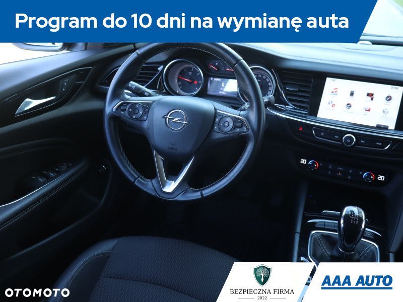 Opel Insignia - 9