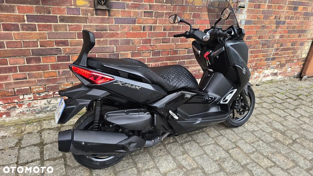 Yamaha X-max - 15