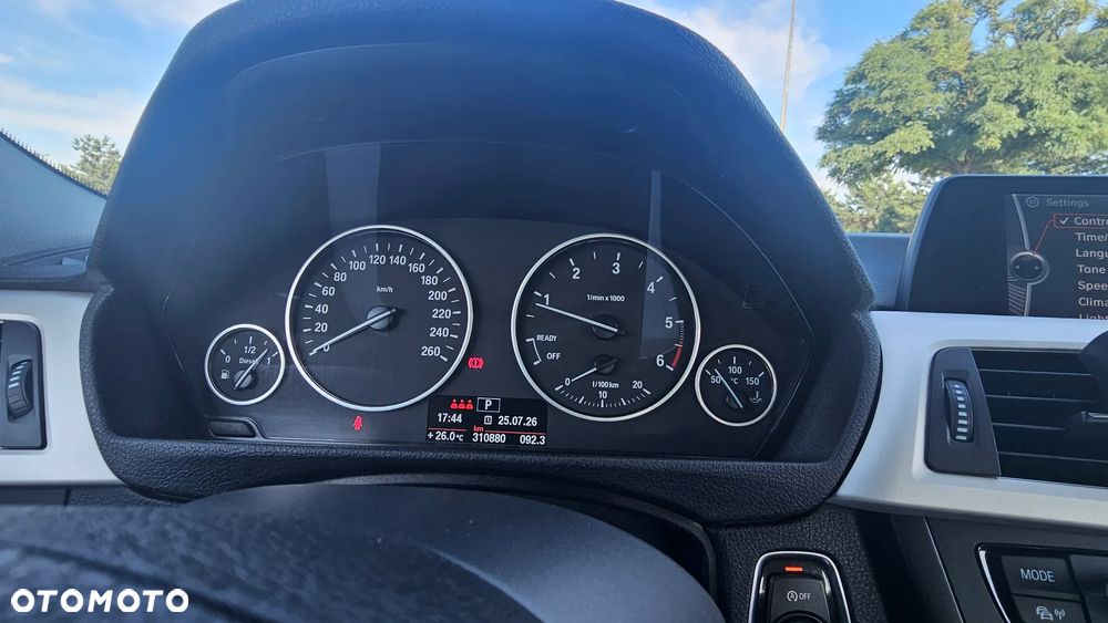 BMW Seria 3 - 12