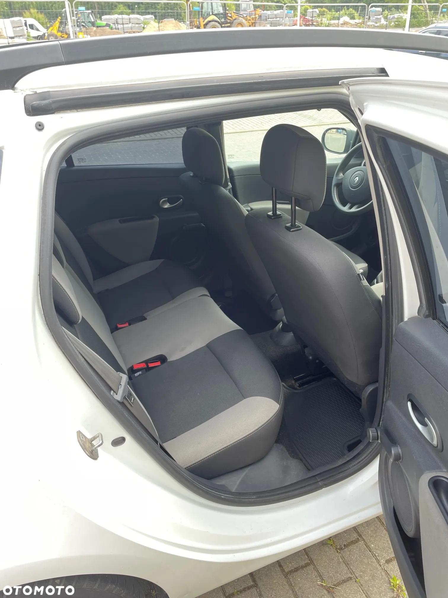 Renault Clio - 15