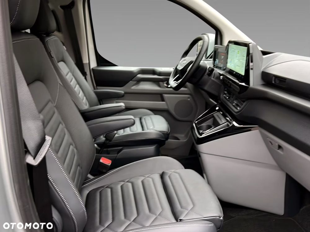 Ford Tourneo Custom 2.0 EcoBlue 320 AWD L2 Titanium - 10