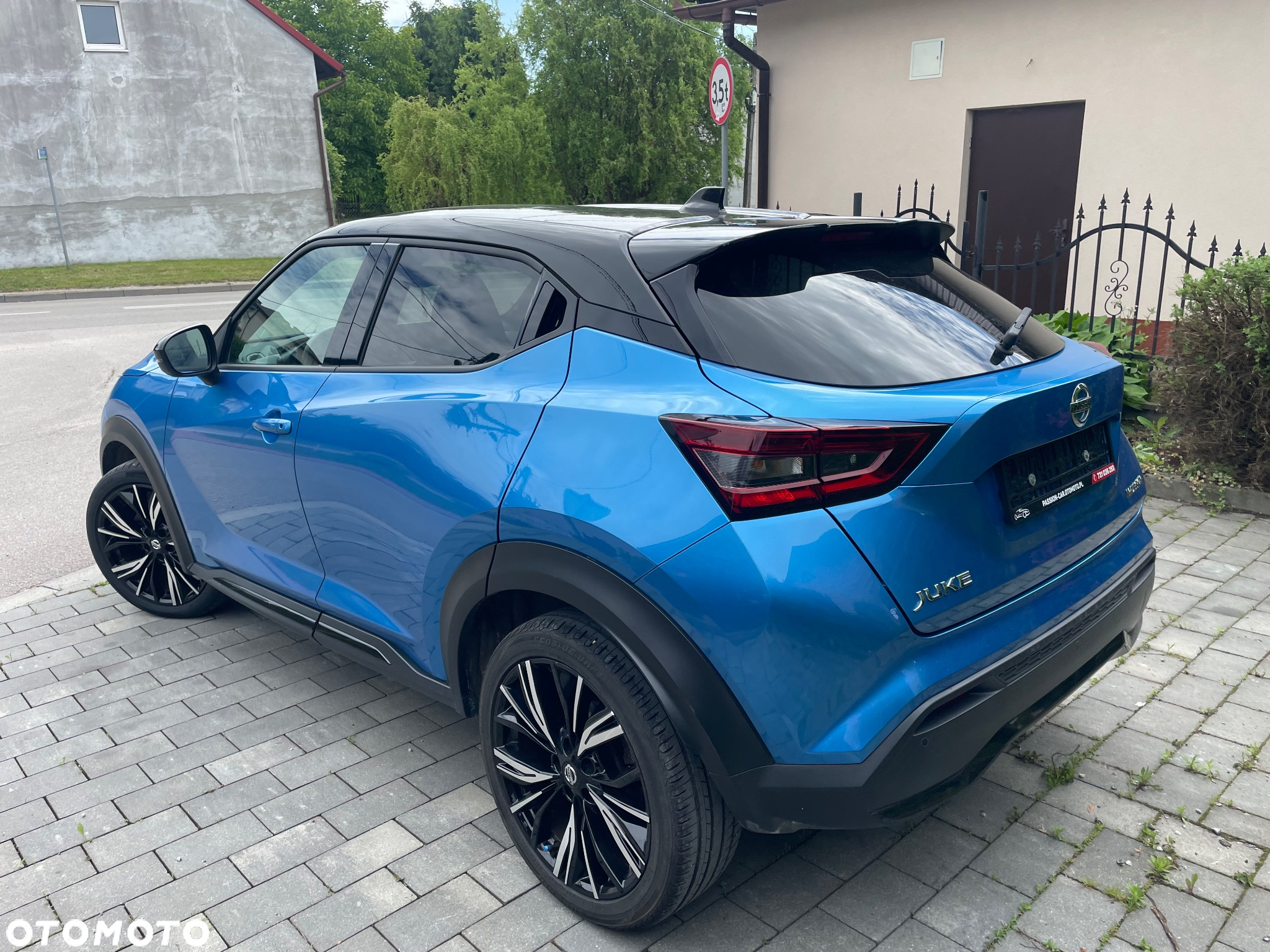Nissan Juke 1.0 DIG-T Tekna - 2