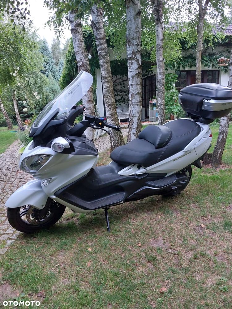 Suzuki Burgman - 1