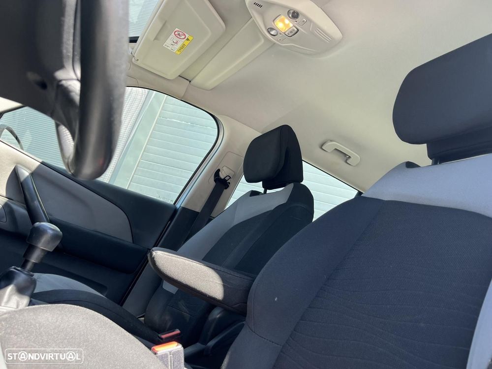 Citroën C4 Grand Picasso 1.6 e-HDi Exclusive - 8