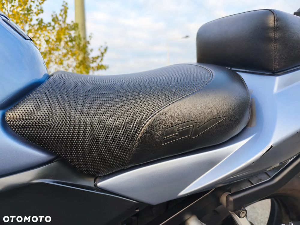 Suzuki SV - 21