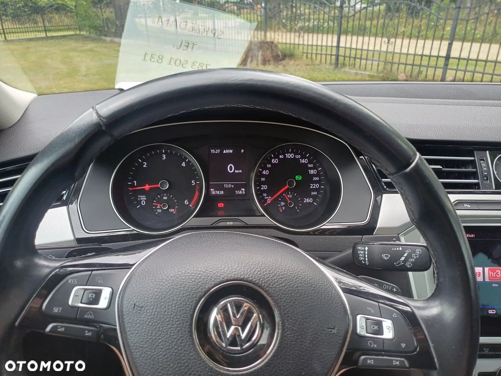 Volkswagen Passat 2.0 TDI SCR DSG Comfortline - 37