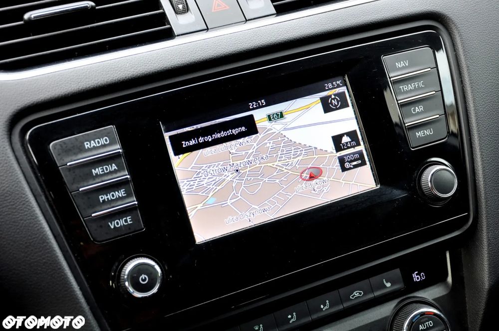 Skoda Octavia Combi 2.0 TDI DSG RS - 36