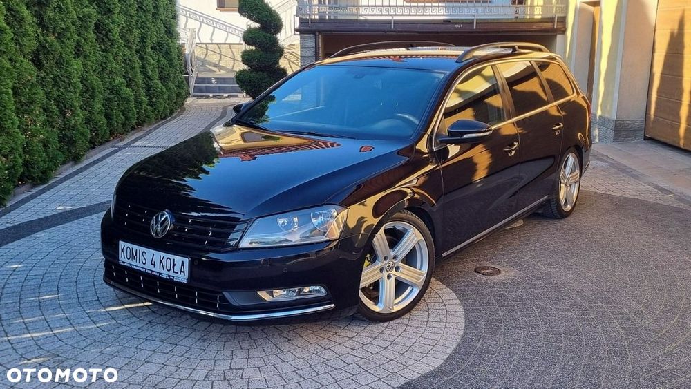 Volkswagen Passat - 1