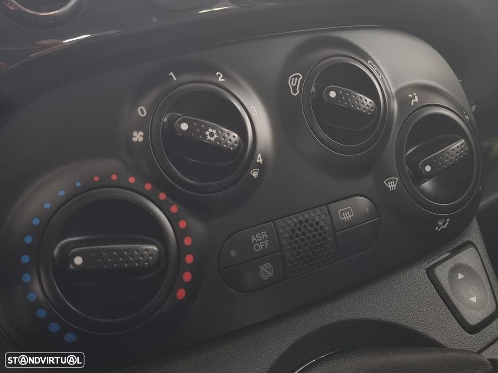 Fiat 500 1.3 MJ Lounge S&S - 23