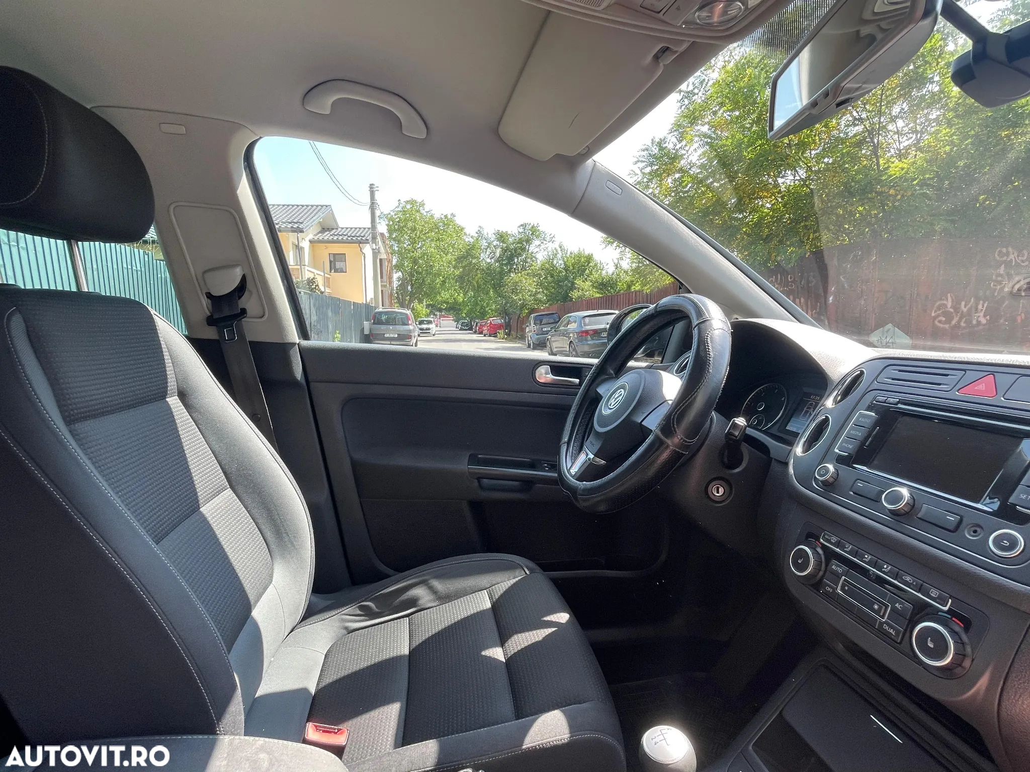 Volkswagen Golf Plus 1.9 TDI Comfortline DPF - 20