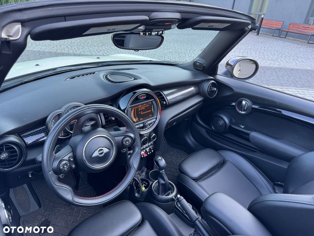 MINI Cooper S Cabrio - 10
