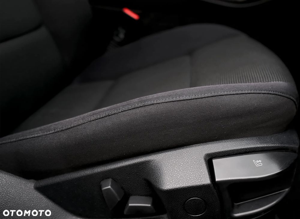 BMW Seria 5 520d - 21