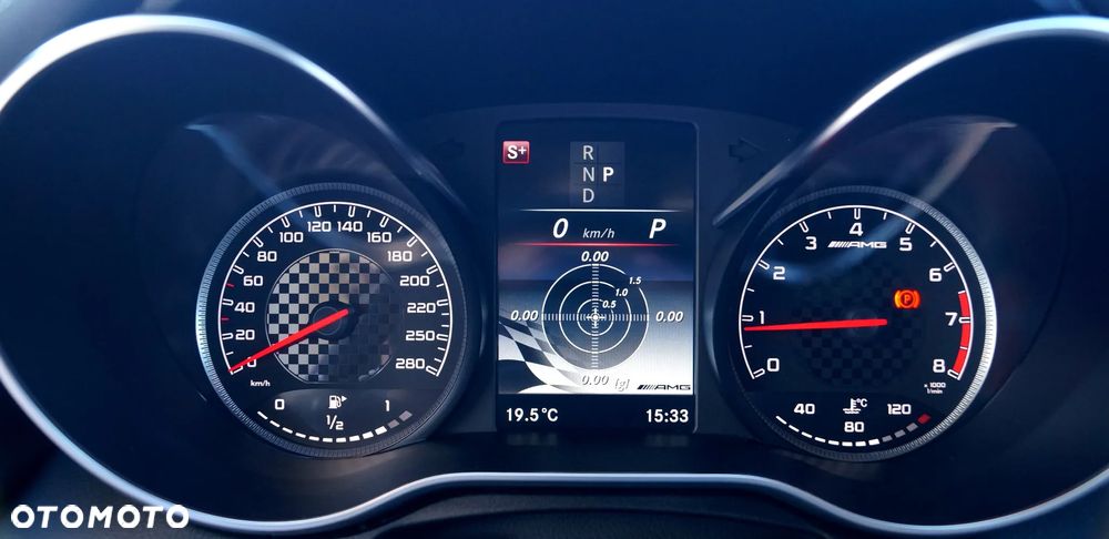 Mercedes-Benz Klasa C AMG 43 4Matic T 9G-TRONIC - 28