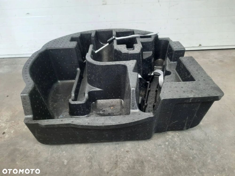 WKŁAD BAGAŻNIKA ZESTAW NAPRAWCZY STYROPIAN AUDI Q8 SQ8 URUS 4M8 4M8012109C - 5