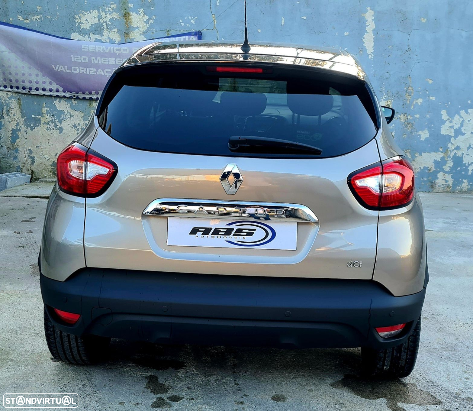Renault Captur 1.5 dCi Exclusive - 3