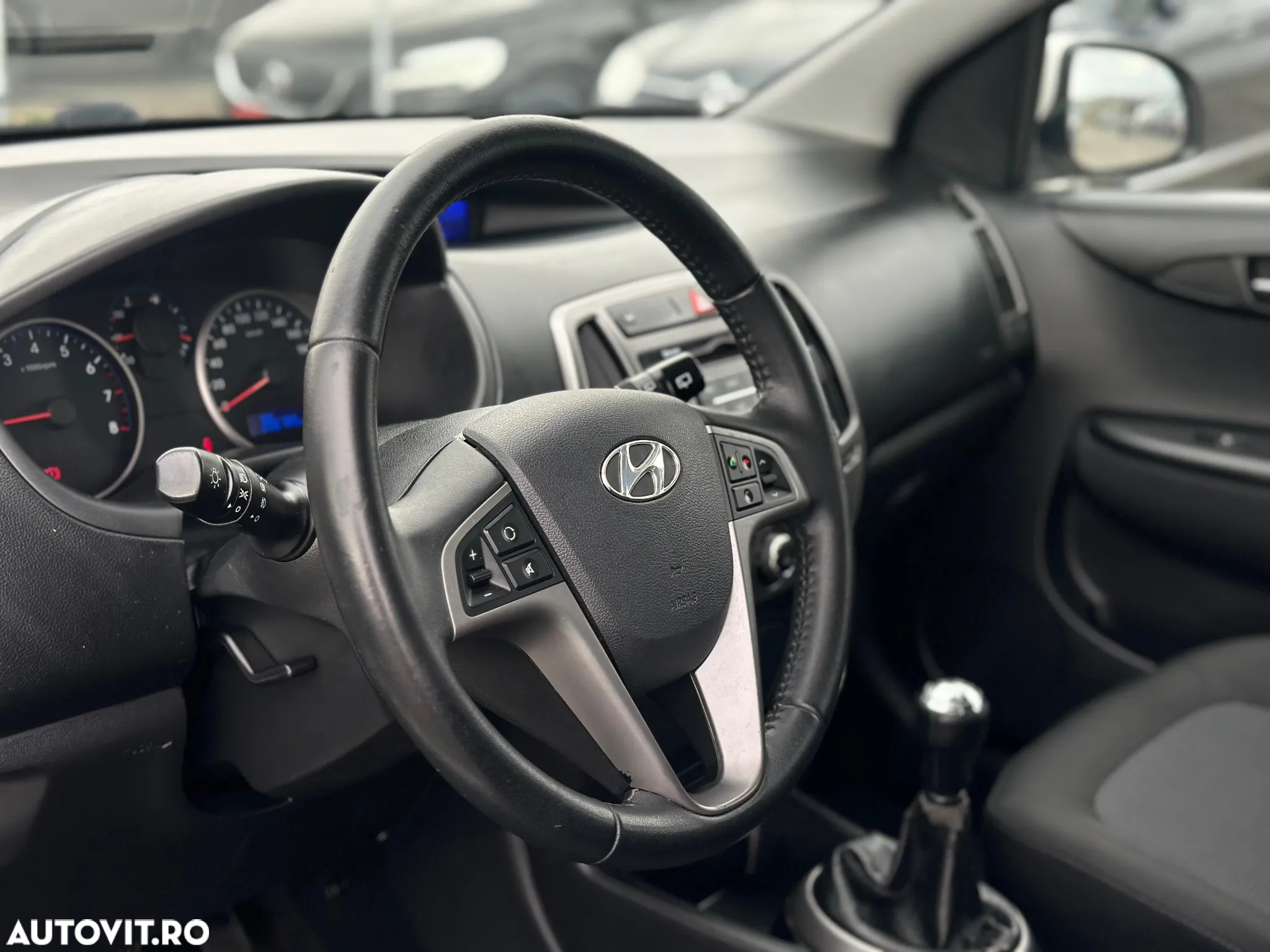 Hyundai i20 - 13