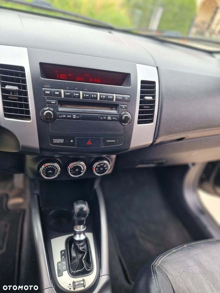 Citroën C-Crosser 2.2 HDi Exclusive DCS - 28