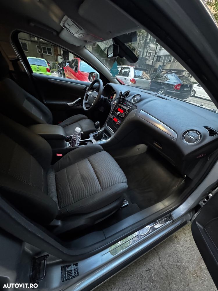 Ford Mondeo 1.6 SCTi EcoBoost Titanium - 11