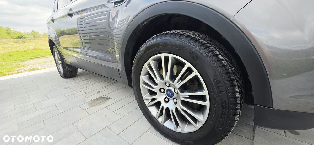 Ford Kuga - 19