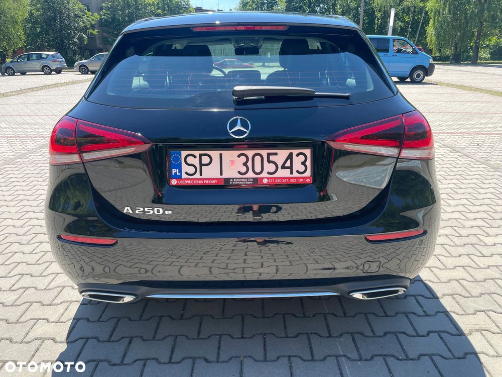 Mercedes-Benz Klasa A 250 E 8G-DCT Progressive - 8