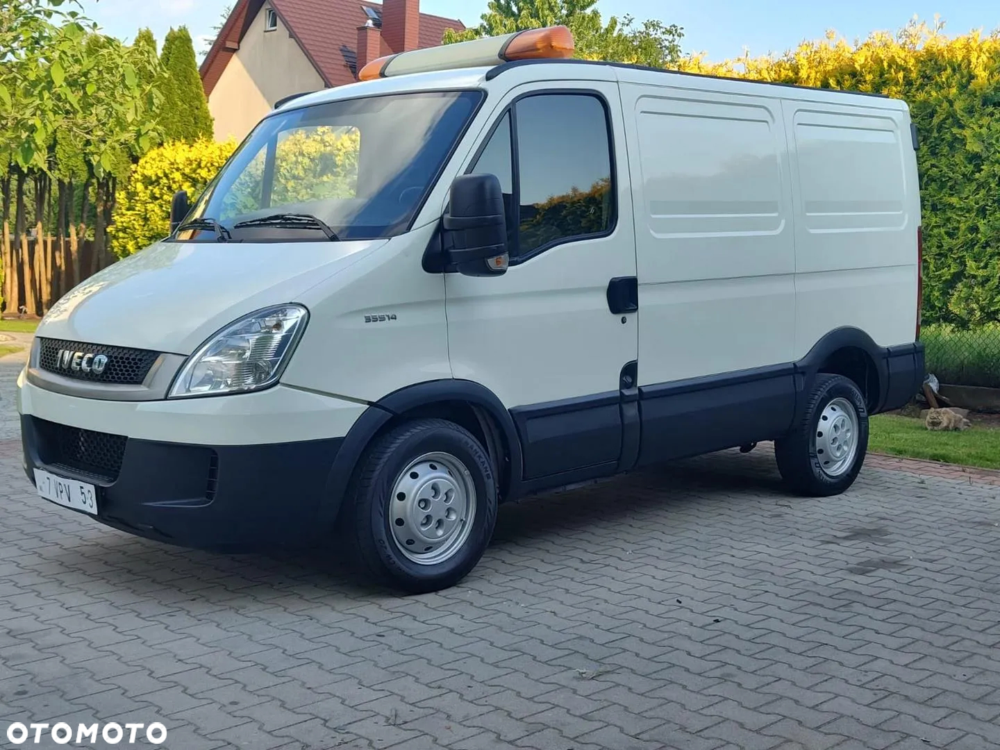 Iveco 35C13 - 5