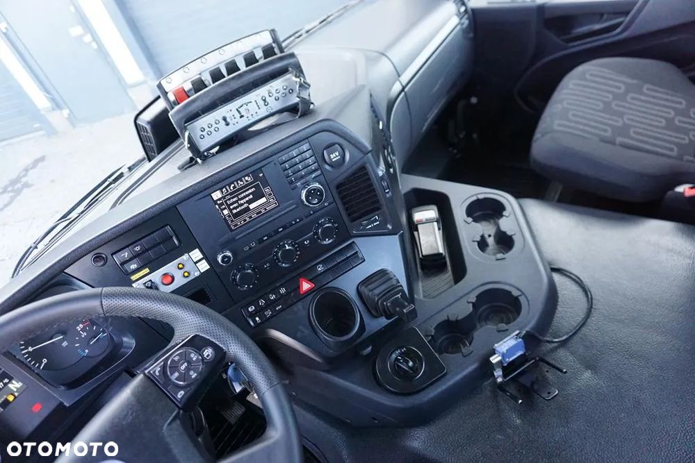 Mercedes-Benz AROCS / 2643 / 6 X 4 / SKRZYNIOWY + HDS / HIAB 228 E – 4 / WYS. 13 M - 9