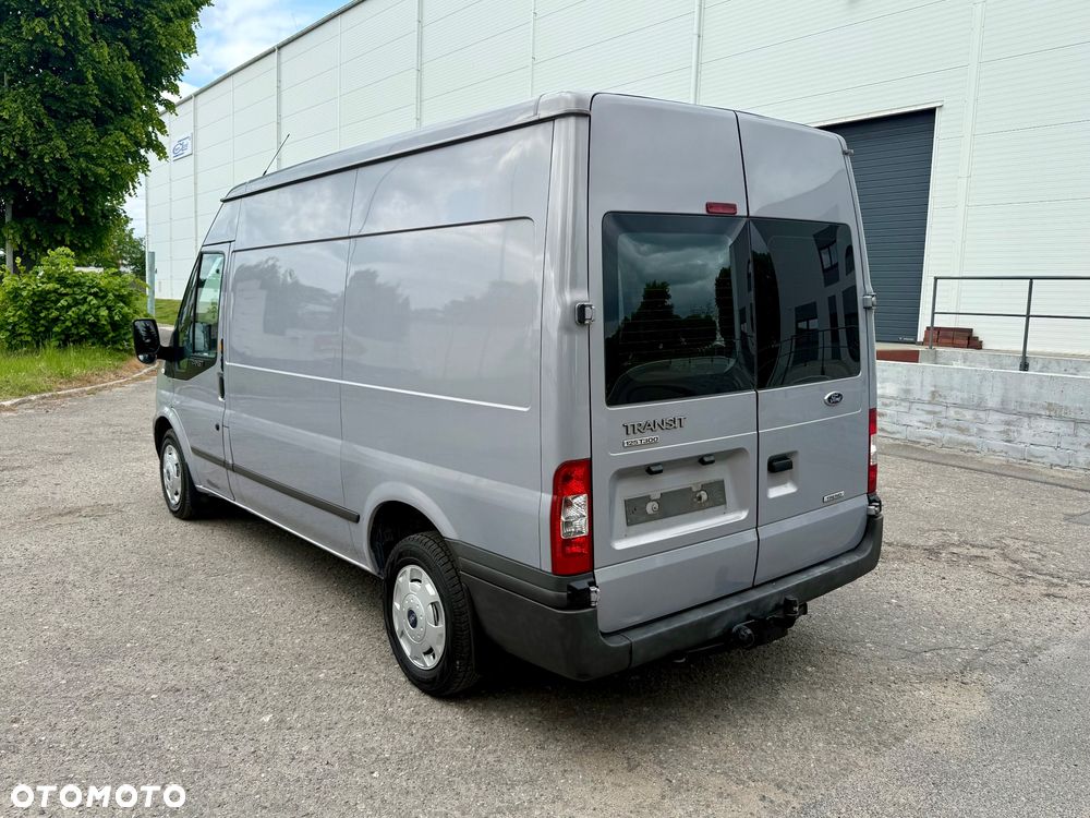 Ford Transit - 18