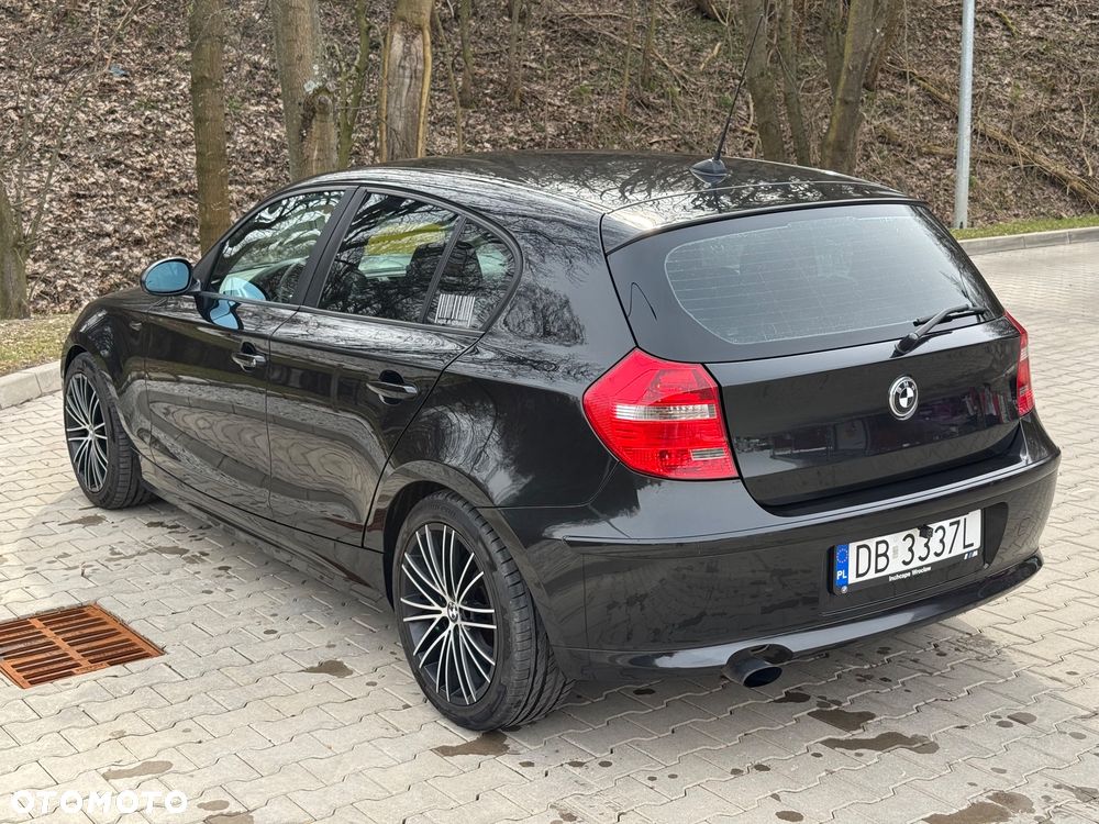 BMW Seria 1 118d DPF - 5
