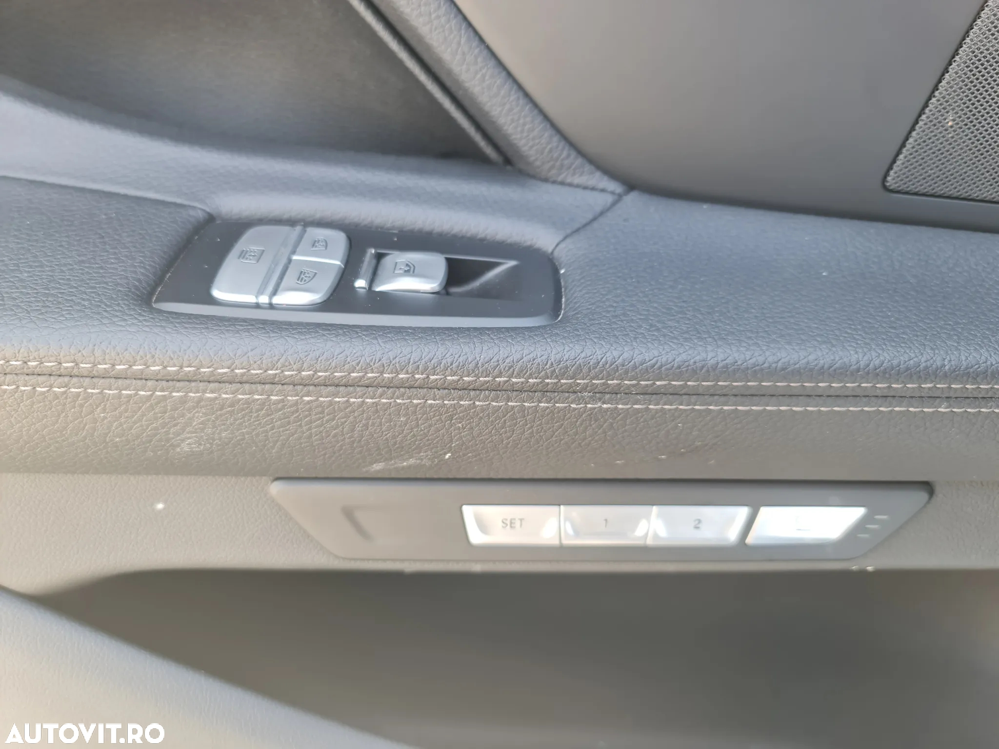 BMW Seria 7 740Li xDrive - 17