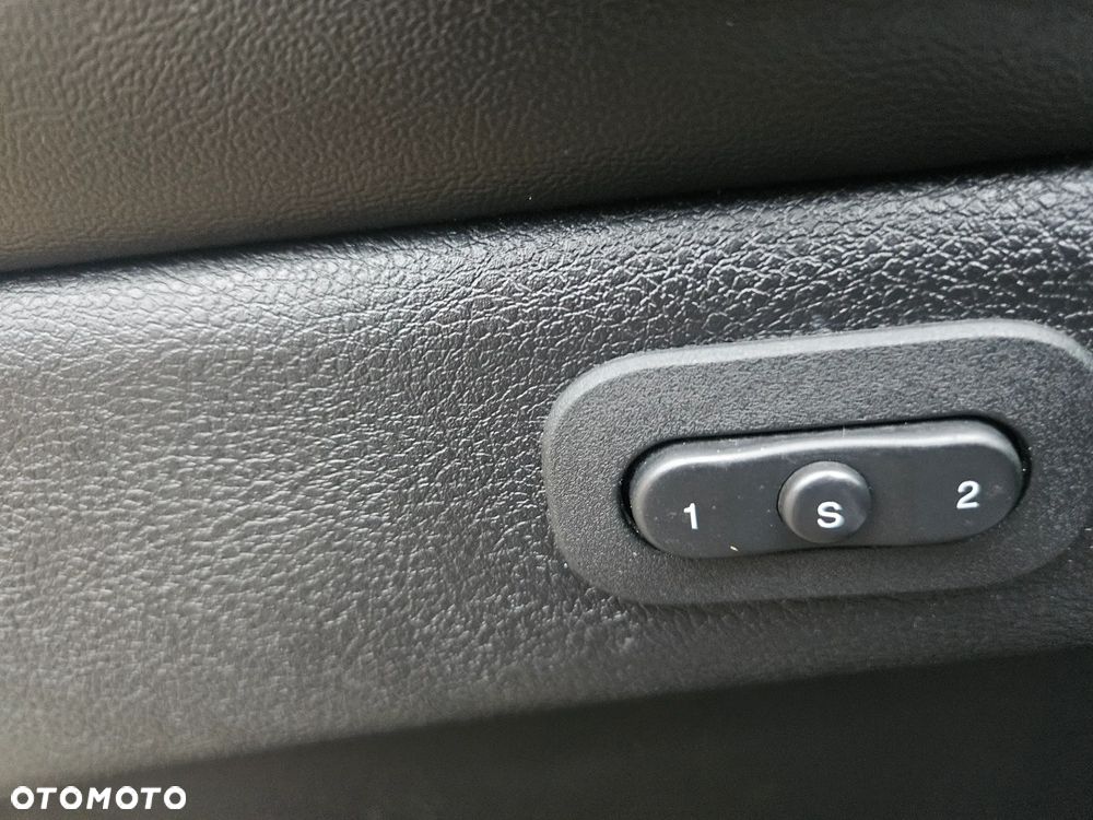 Dodge Durango 3,6 Limited - 31