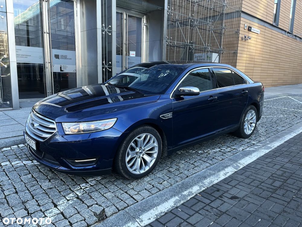 Ford Taurus - 1
