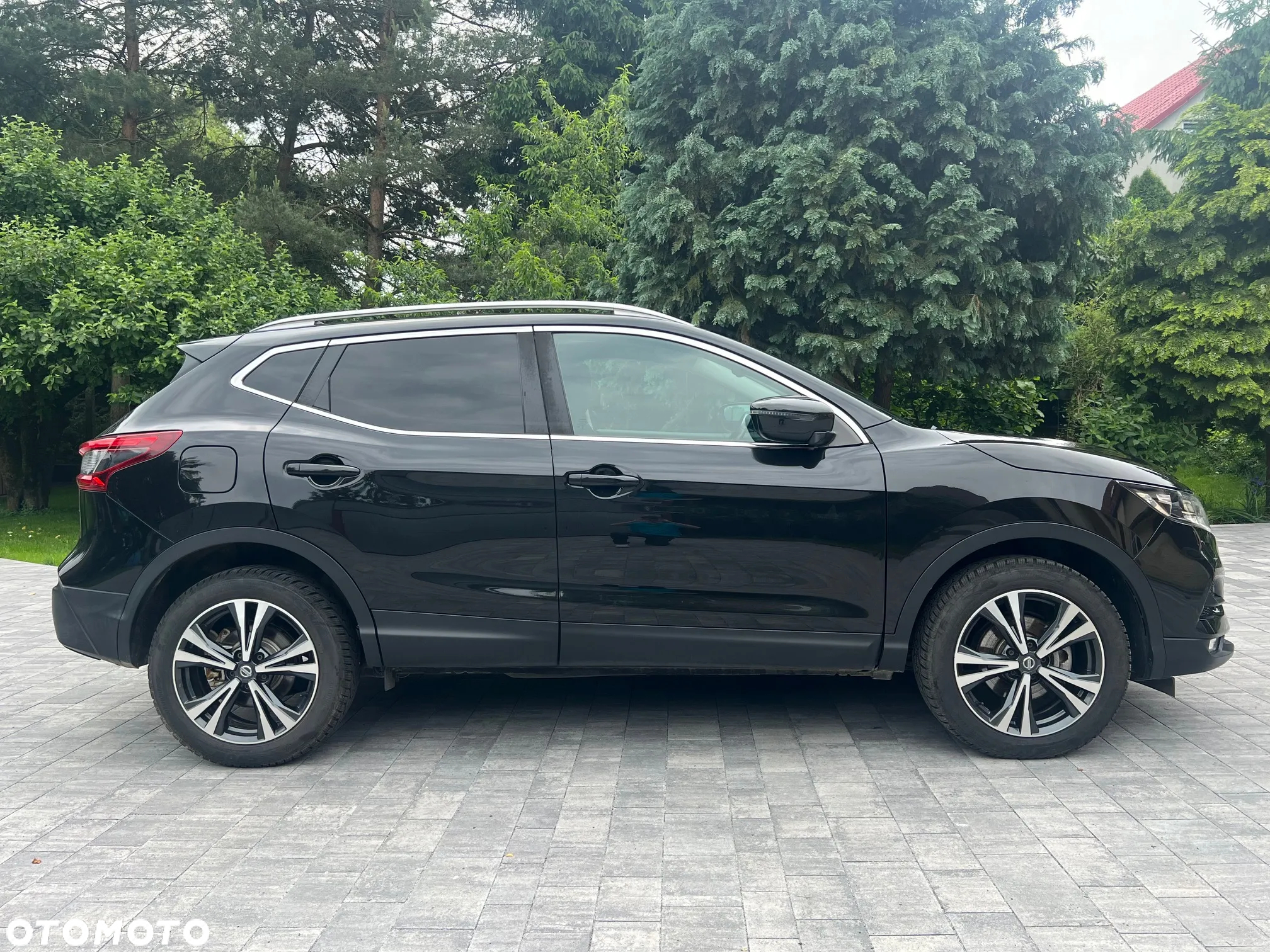 Nissan Qashqai 1.2 DIG-T N-Connecta EU6 - 3