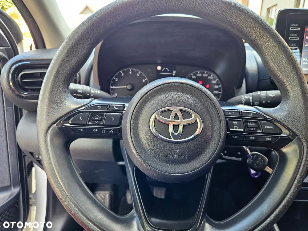 Toyota Yaris 1.0 Active - 22